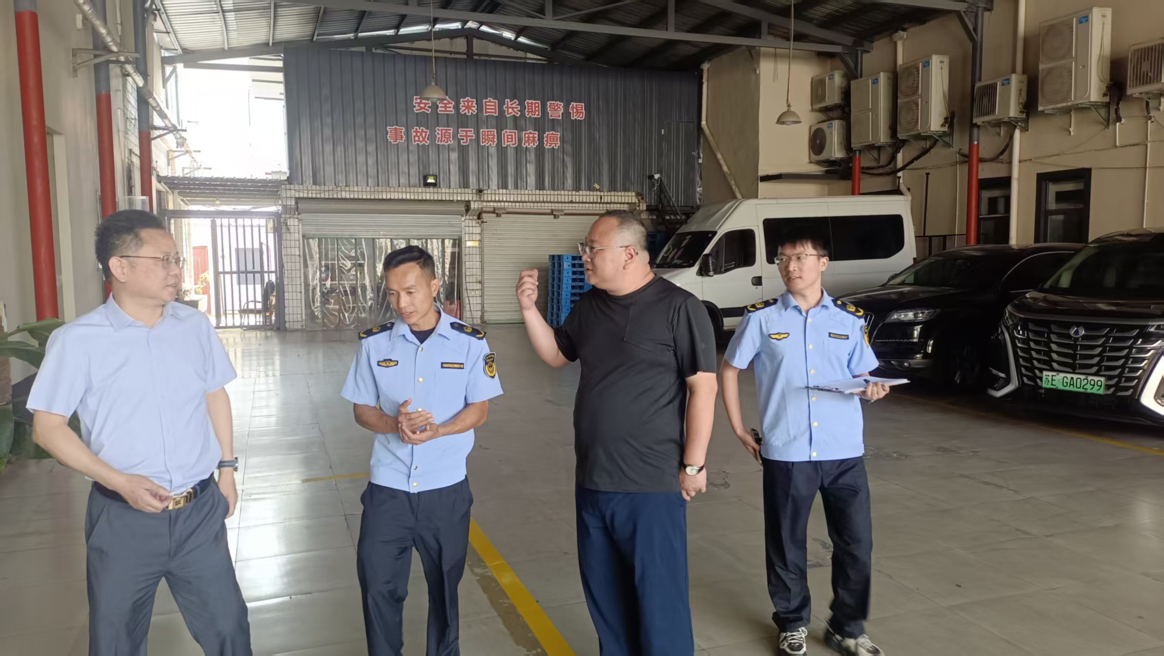 严阵以待防御"巴威" 街道领导深入一线督导安全工作